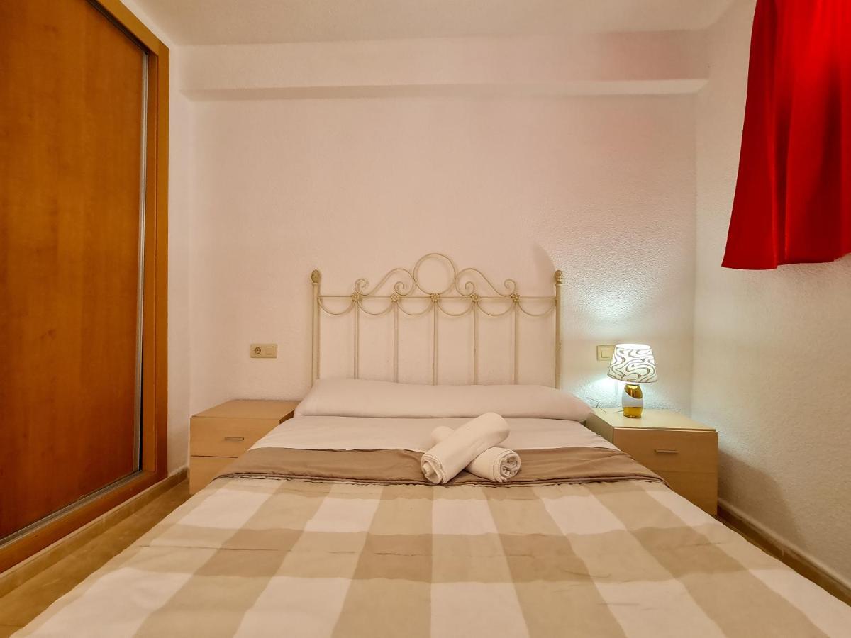 Apartamento Esturion Apartment Бенидорм Екстериор снимка