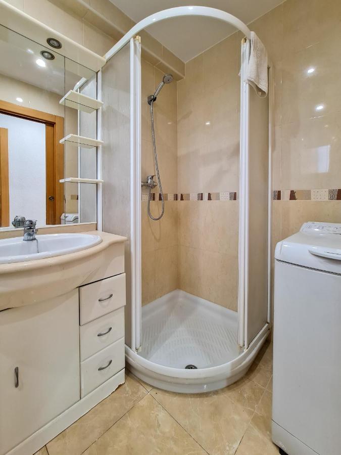 Apartamento Esturion Apartment Бенидорм Екстериор снимка